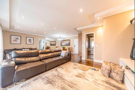 Apartamento à venda com 192m², 3 quartos e 3 vagas Apartamento à venda com 192m², 3 quartos e 3 vagasSala