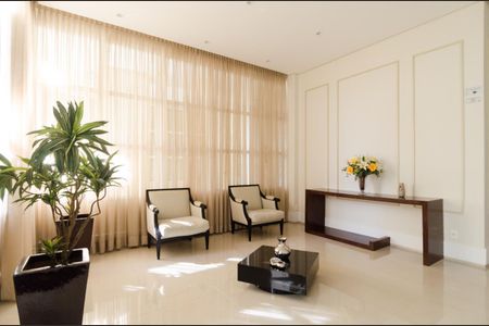 Apartamento à venda com 192m², 3 quartos e 3 vagas Apartamento à venda com 192m², 3 quartos e 3 vagasÁrea comum