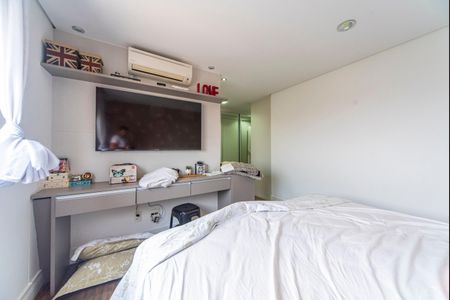 Apartamento à venda com 192m², 3 quartos e 3 vagas Apartamento à venda com 192m², 3 quartos e 3 vagasSuíte 3