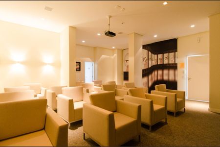 Apartamento à venda com 192m², 3 quartos e 3 vagas Apartamento à venda com 192m², 3 quartos e 3 vagasÁrea comum