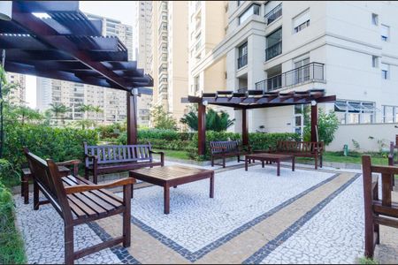 Apartamento à venda com 192m², 3 quartos e 3 vagas Apartamento à venda com 192m², 3 quartos e 3 vagasÁrea comum