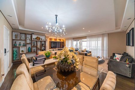 Apartamento à venda com 192m², 3 quartos e 3 vagas Apartamento à venda com 192m², 3 quartos e 3 vagasSala