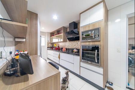 Apartamento à venda com 192m², 3 quartos e 3 vagas Apartamento à venda com 192m², 3 quartos e 3 vagasCozinha