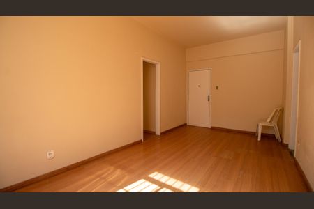 Sala de apartamento à venda com 2 quartos, 64m² em Tijuca, Rio de Janeiro