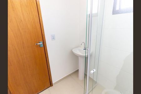 Banheiro de apartamento à venda com 1 quarto, 25m² em Quarta Parada, São Paulo