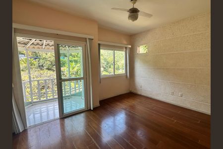 Sala de casa para alugar com 3 quartos, 173m² em Serra Grande, Niterói