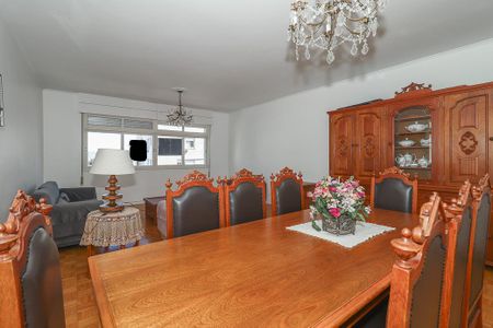 Sala de apartamento à venda com 3 quartos, 151m² em Independência, Porto Alegre