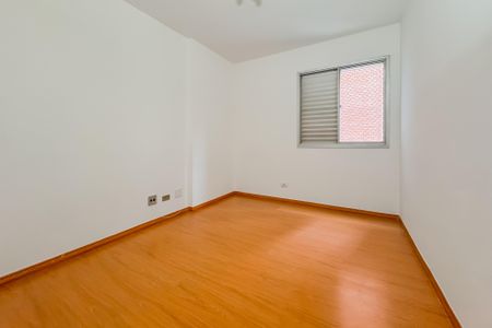 Quarto 1 de apartamento para alugar com 2 quartos, 77m² em Vila Mariana, São Paulo