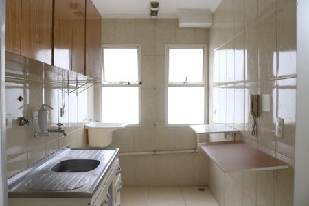 Apartamento à venda com 40m², 1 quarto e 1 vagaCozinha e Área de Serviço