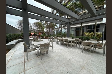 Apartamento à venda com 95m², 2 quartos e 2 vagas Apartamento à venda com 95m², 2 quartos e 2 vagasÁrea comum - Churrasqueira