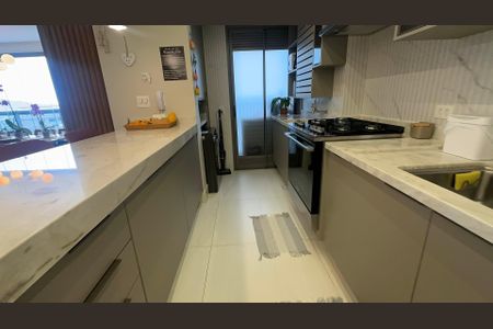 Apartamento à venda com 95m², 2 quartos e 2 vagas Apartamento à venda com 95m², 2 quartos e 2 vagasCozinha