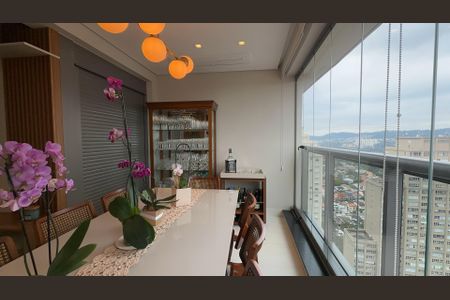 Apartamento à venda com 95m², 2 quartos e 2 vagas Apartamento à venda com 95m², 2 quartos e 2 vagasSala de Jantar