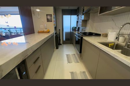Apartamento à venda com 95m², 2 quartos e 2 vagas Apartamento à venda com 95m², 2 quartos e 2 vagasCozinha
