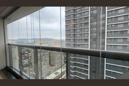 Apartamento à venda com 95m², 2 quartos e 2 vagas Apartamento à venda com 95m², 2 quartos e 2 vagasVaranda