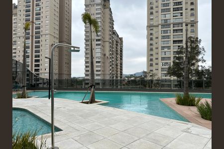 Apartamento à venda com 95m², 2 quartos e 2 vagas Apartamento à venda com 95m², 2 quartos e 2 vagasÁrea comum - Piscina