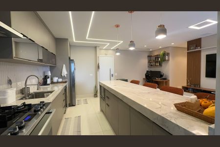 Apartamento à venda com 95m², 2 quartos e 2 vagas Apartamento à venda com 95m², 2 quartos e 2 vagasCozinha
