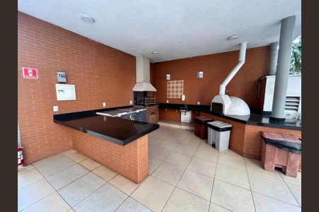 Apartamento à venda com 82m², 2 quartos e 1 vaga Apartamento à venda com 82m², 2 quartos e 1 vagaÁrea comum - Churrasqueira