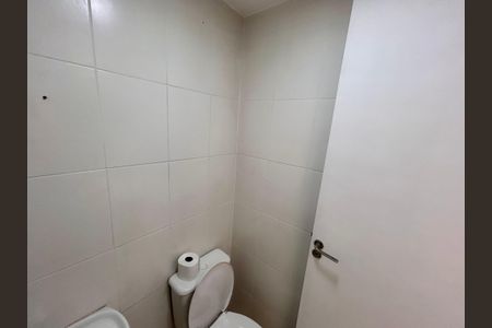 Apartamento à venda com 82m², 2 quartos e 1 vaga Apartamento à venda com 82m², 2 quartos e 1 vagaBanheiro 2