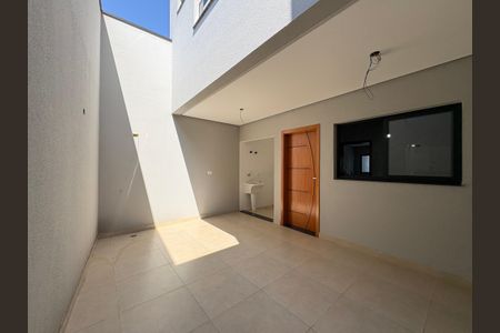 Casa à venda com 136m², 3 quartos e 2 vagas Casa à venda com 136m², 3 quartos e 2 vagasÁrea gourmet