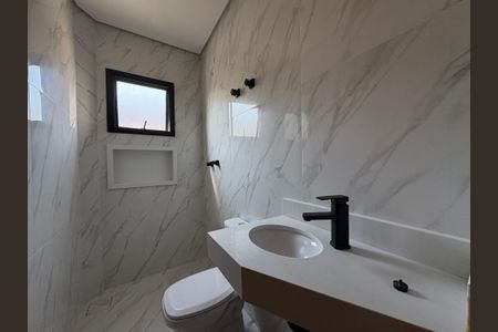 Casa à venda com 136m², 3 quartos e 2 vagas Casa à venda com 136m², 3 quartos e 2 vagasBanheiro da Suíte 1