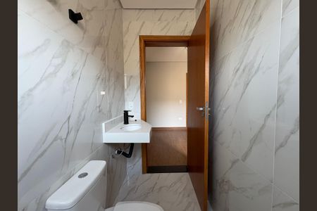 Casa à venda com 136m², 3 quartos e 2 vagas Casa à venda com 136m², 3 quartos e 2 vagasBanheiro da Suíte 1