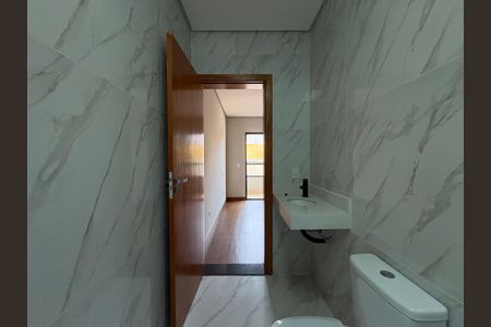 Casa à venda com 136m², 3 quartos e 2 vagas Casa à venda com 136m², 3 quartos e 2 vagasBanheiro da suíte 2