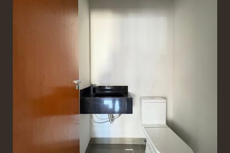 Casa à venda com 136m², 3 quartos e 2 vagas Casa à venda com 136m², 3 quartos e 2 vagasLavabo