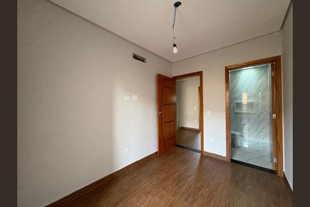 Casa à venda com 136m², 3 quartos e 2 vagas Casa à venda com 136m², 3 quartos e 2 vagasSuíte 2