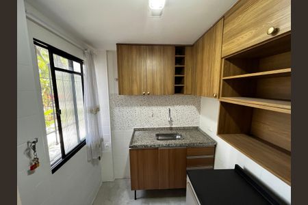 Apartamento para alugar com 55m², 2 quartos e 1 vaga Apartamento para alugar com 55m², 2 quartos e 1 vagaCozinha