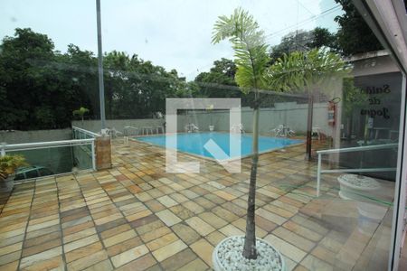 Apartamento à venda com 60m², 2 quartos e 1 vagaÁrea comum - Piscina