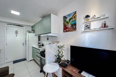 Apartamento à venda com 38m², 2 quartos e sem vaga Apartamento à venda com 38m², 2 quartos e sem vagaSala