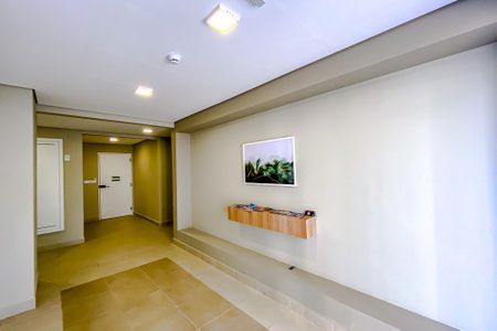 Apartamento à venda com 38m², 2 quartos e sem vagaÁrea comum