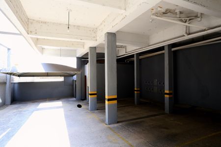 Apartamento para alugar com 72m², 2 quartos e 1 vaga Apartamento para alugar com 72m², 2 quartos e 1 vagaGaragem