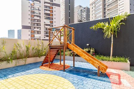 Apartamento à venda com 45m², 2 quartos e 1 vaga Apartamento à venda com 45m², 2 quartos e 1 vagaÁrea comum - Playground