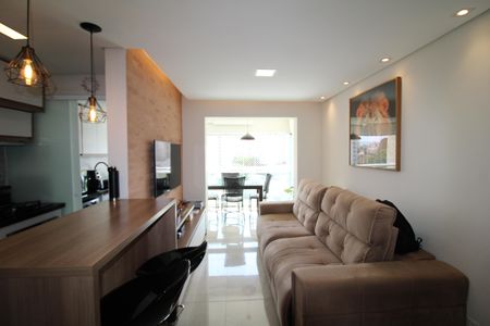 Apartamento à venda com 63m², 2 quartos e 2 vagasSala/Cozinha