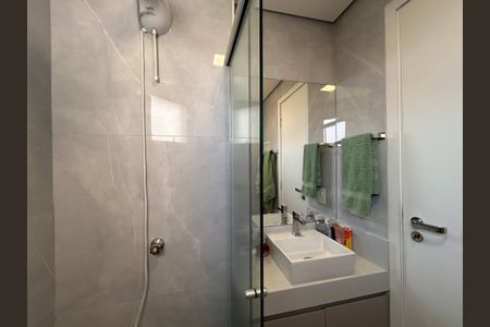 Apartamento à venda com 84m², 3 quartos e 2 vagasBanheiro da Suíte