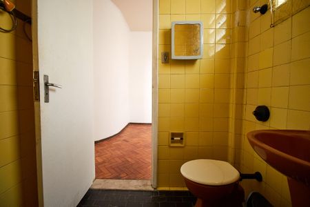 Apartamento à venda com 55m², 1 quarto e sem vaga Apartamento à venda com 55m², 1 quarto e sem vagaBanheiro