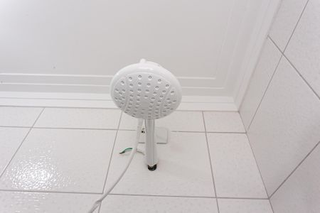 Casa à venda com 150m², 4 quartos e 2 vagas Casa à venda com 150m², 4 quartos e 2 vagasBanheiro 1