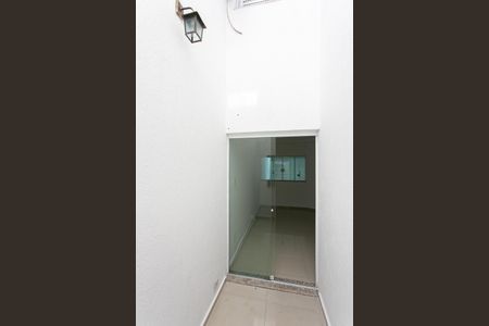 Casa à venda com 150m², 4 quartos e 2 vagas Casa à venda com 150m², 4 quartos e 2 vagasJardim de Inverno