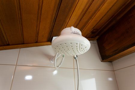 Casa à venda com 150m², 4 quartos e 2 vagas Casa à venda com 150m², 4 quartos e 2 vagasBanheiro 2