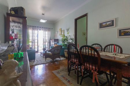 Apartamento à venda com 112m², 2 quartos e sem vagaSala