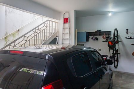 Casa para alugar com 193m², 5 quartos e 1 vaga Casa para alugar com 193m², 5 quartos e 1 vagaGaragem