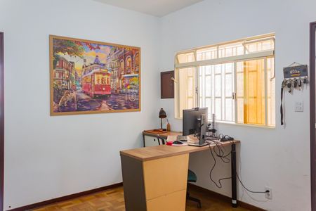 Casa para alugar com 193m², 5 quartos e 1 vaga Casa para alugar com 193m², 5 quartos e 1 vagaSala 2