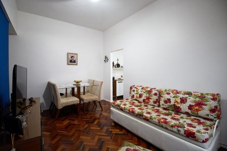 Apartamento à venda com 50m², 1 quarto e 1 vagaSala