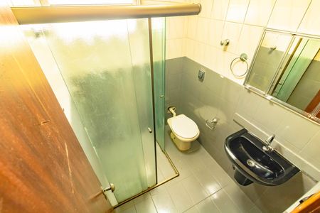 Apartamento para alugar com 60m², 2 quartos e 1 vaga Apartamento para alugar com 60m², 2 quartos e 1 vagaBanheiro