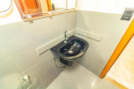 Apartamento para alugar com 60m², 2 quartos e 1 vaga Apartamento para alugar com 60m², 2 quartos e 1 vagaBanheiro