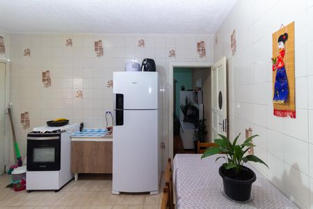 Casa à venda com 148m², 2 quartos e 2 vagas Casa à venda com 148m², 2 quartos e 2 vagasCozinha