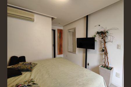 Apartamento à venda com 340m², 3 quartos e 3 vagasSuíte 1