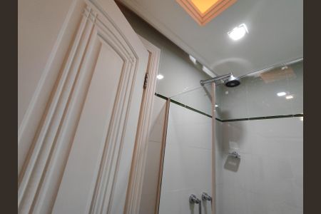 Apartamento à venda com 340m², 3 quartos e 3 vagasBanheiro social 2