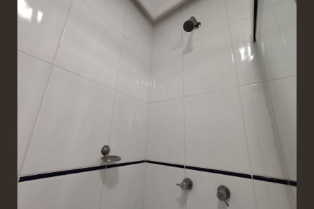 Apartamento à venda com 340m², 3 quartos e 3 vagasBanheiro social 1